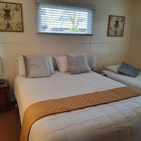 Alfa Boutique Motel Paihia Exteriör bild