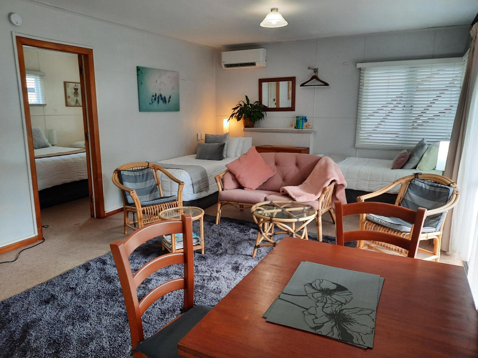 Alfa Boutique Motel Paihia Exteriör bild